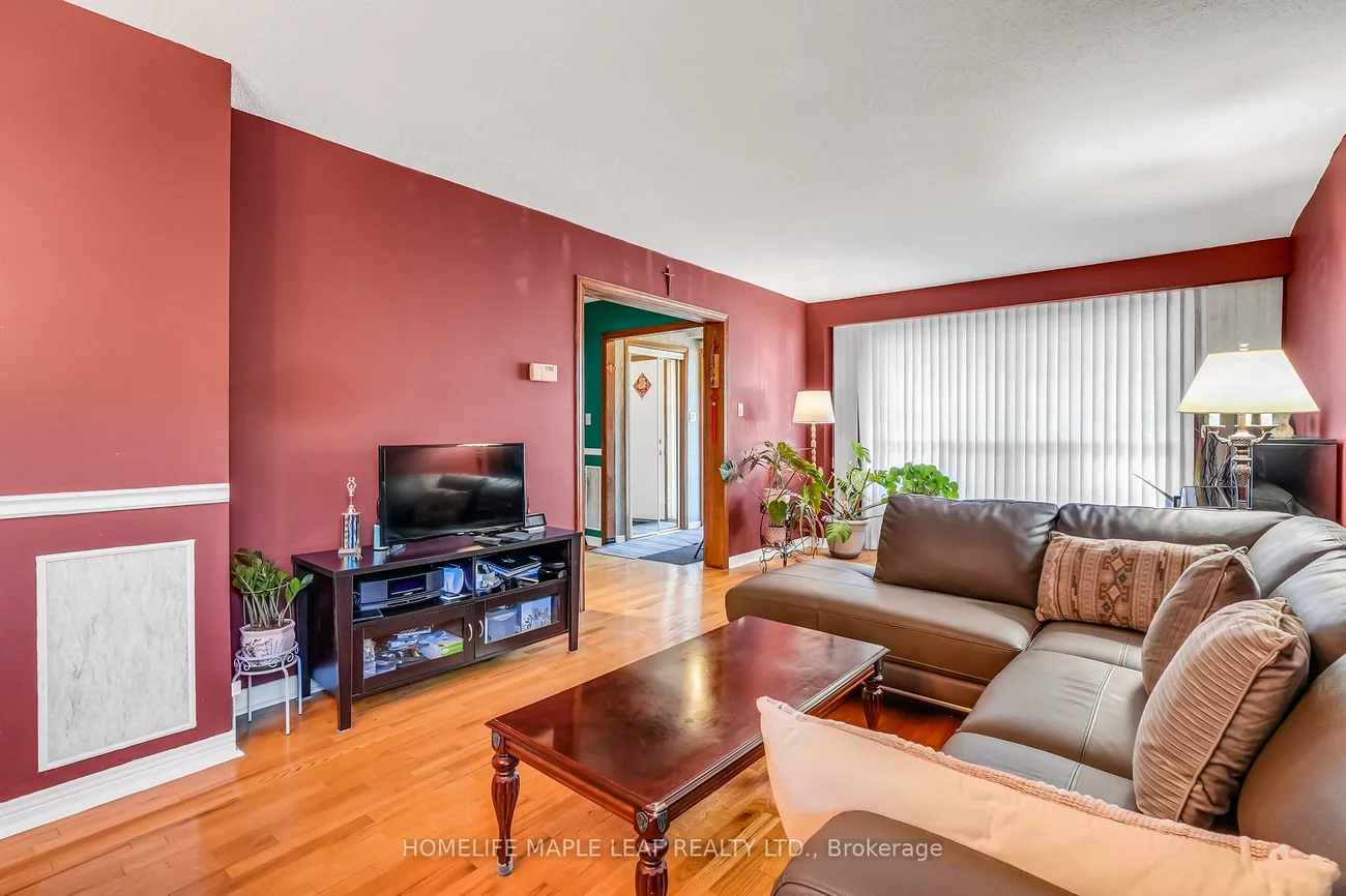 14, Manitou, Central Park, Brampton