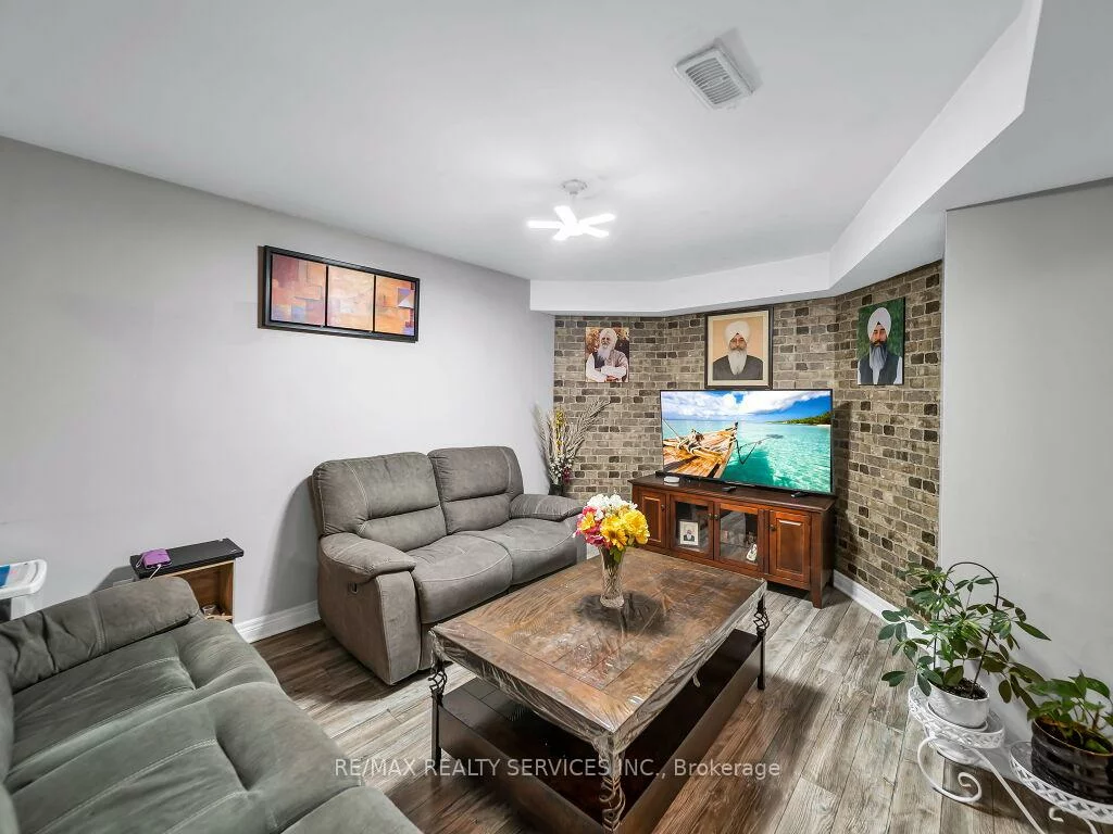 122, Dells, Fletcher's Meadow, Brampton