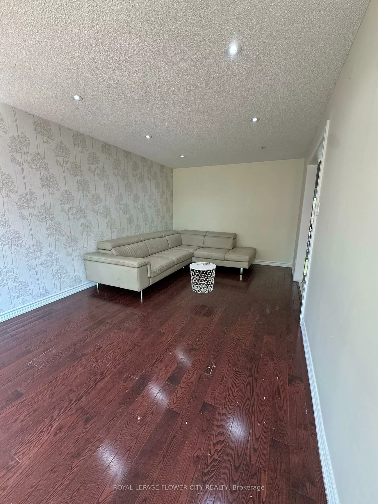 116, Flowertown, Northwood Park, Brampton