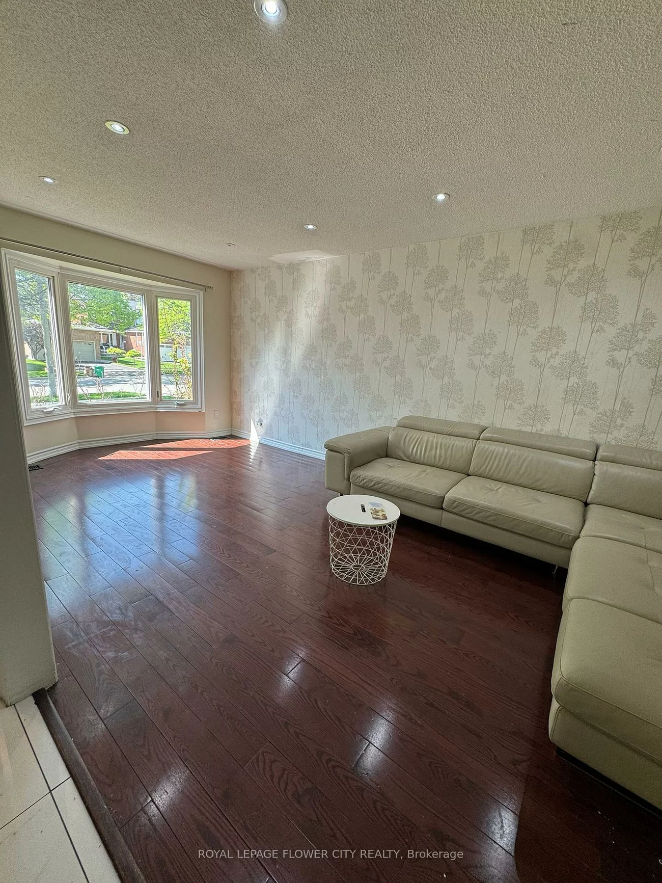 116, Flowertown, Northwood Park, Brampton