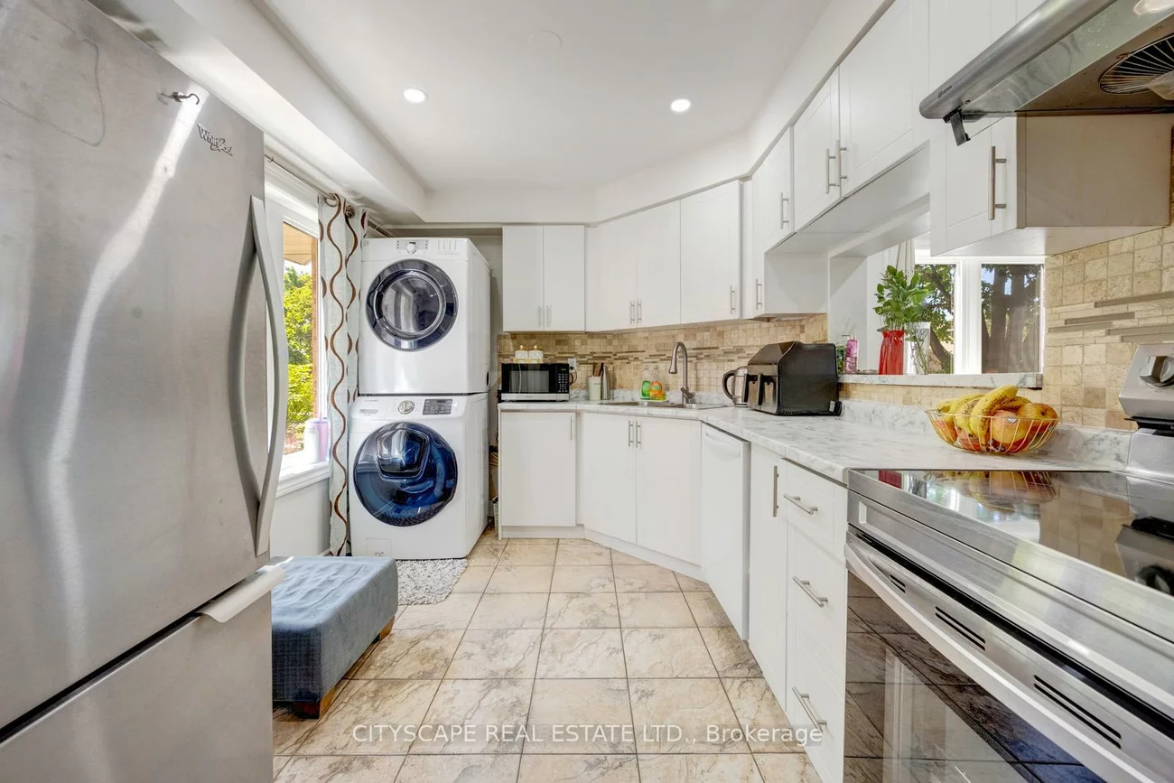 65, Mullis, Fletcher's West, Brampton