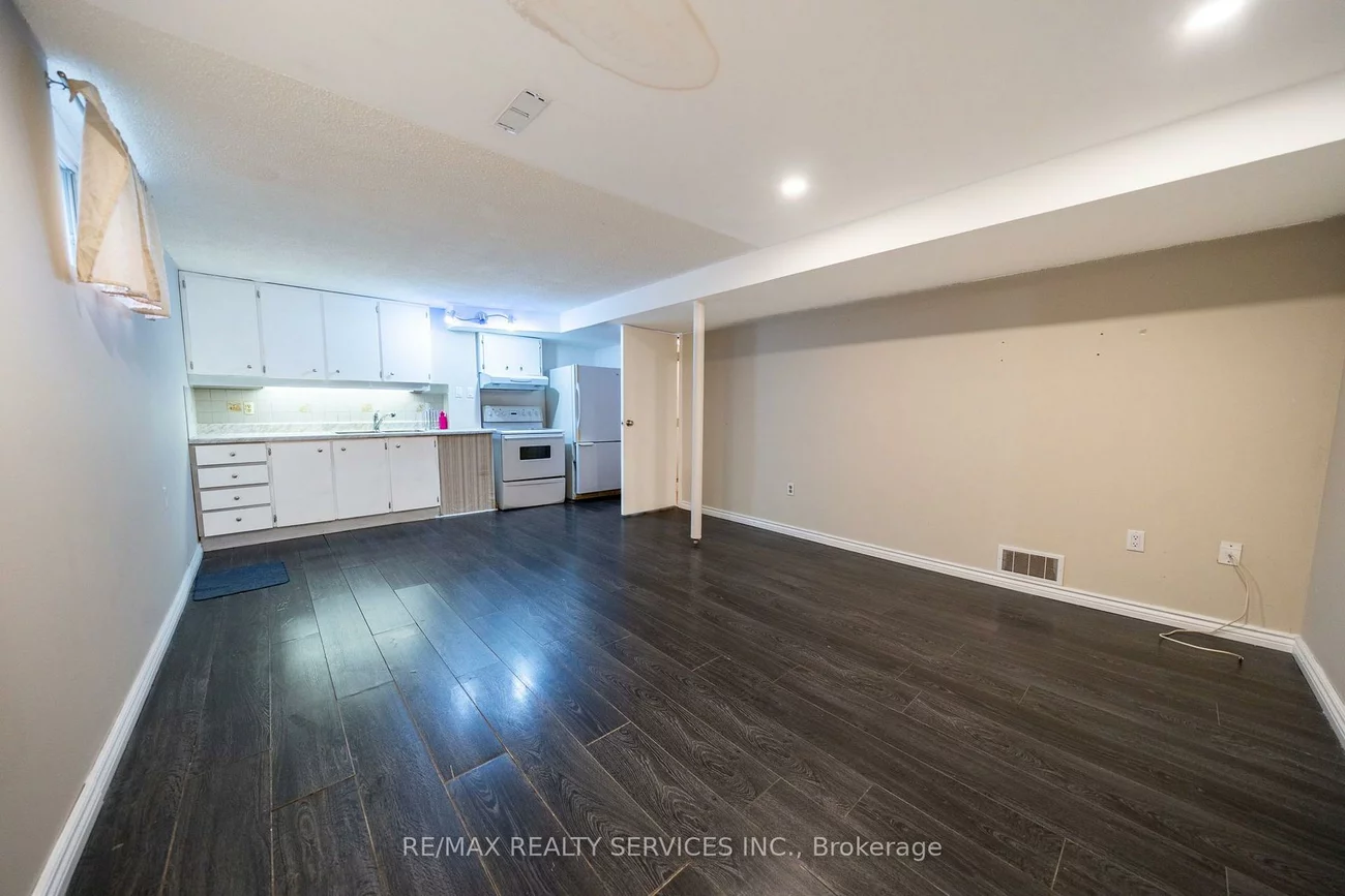 34, Clarridge, Brampton West, Brampton