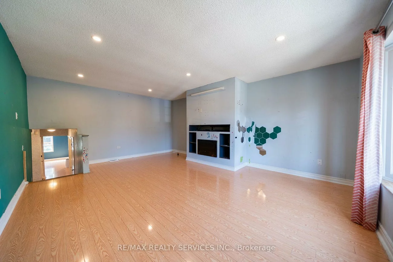 34, Clarridge, Brampton West, Brampton