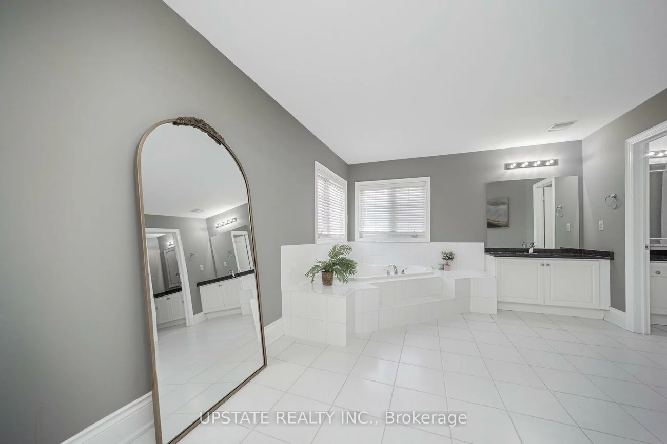 2, Beachville, Credit Valley, Brampton