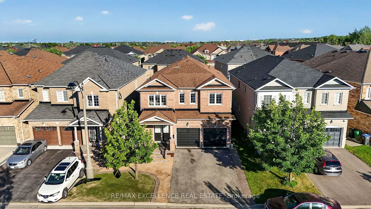 12, Summitgreen, Sandringham-Wellington, Brampton
