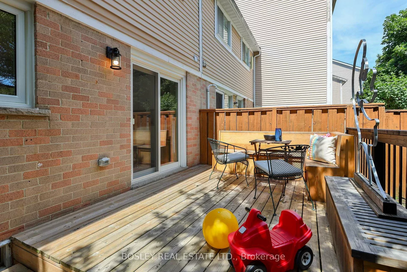 21, Courtleigh, Heart Lake East, Brampton