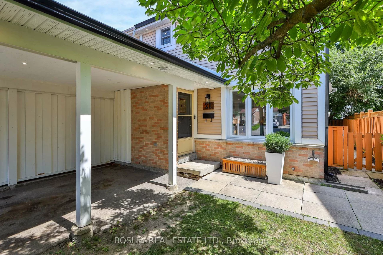 21, Courtleigh, Heart Lake East, Brampton