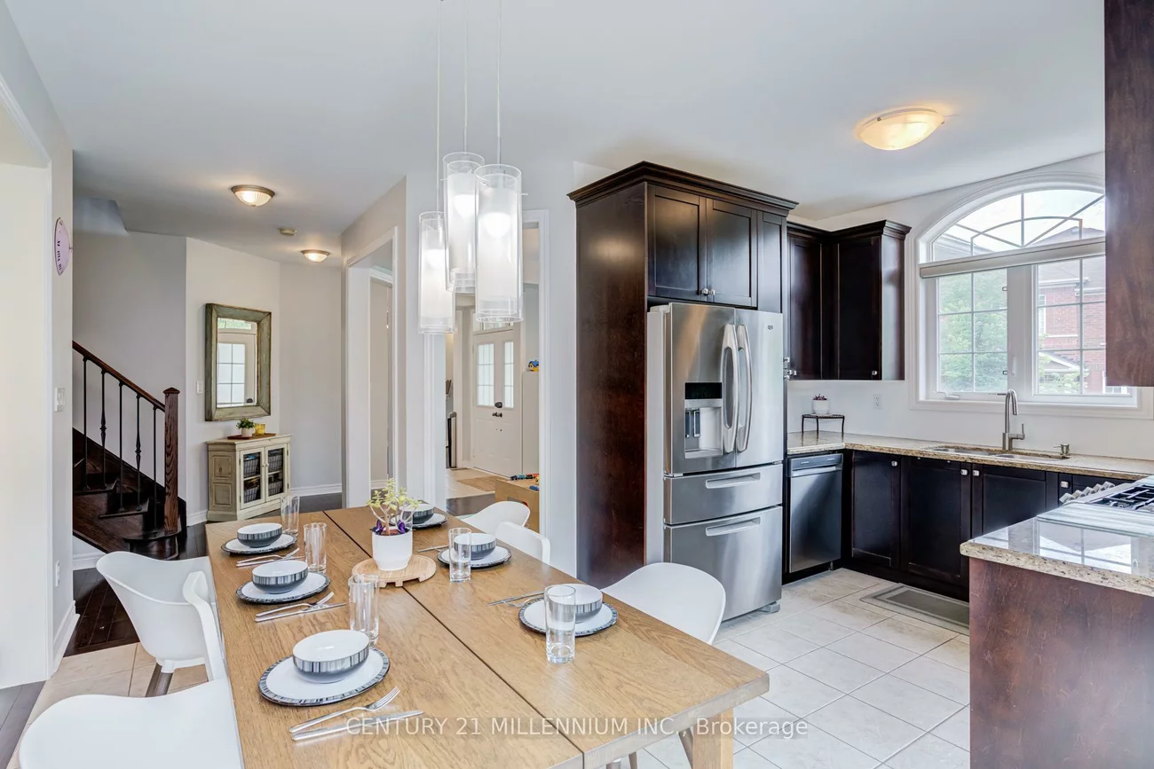 36, Platform, Northwest Brampton, Brampton