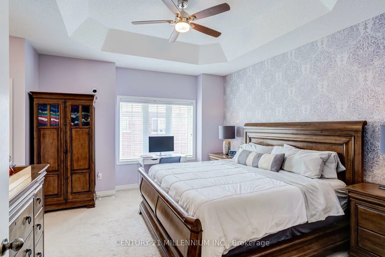 36, Platform, Northwest Brampton, Brampton