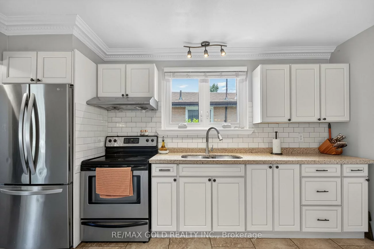 36, Belmont, Avondale, Brampton