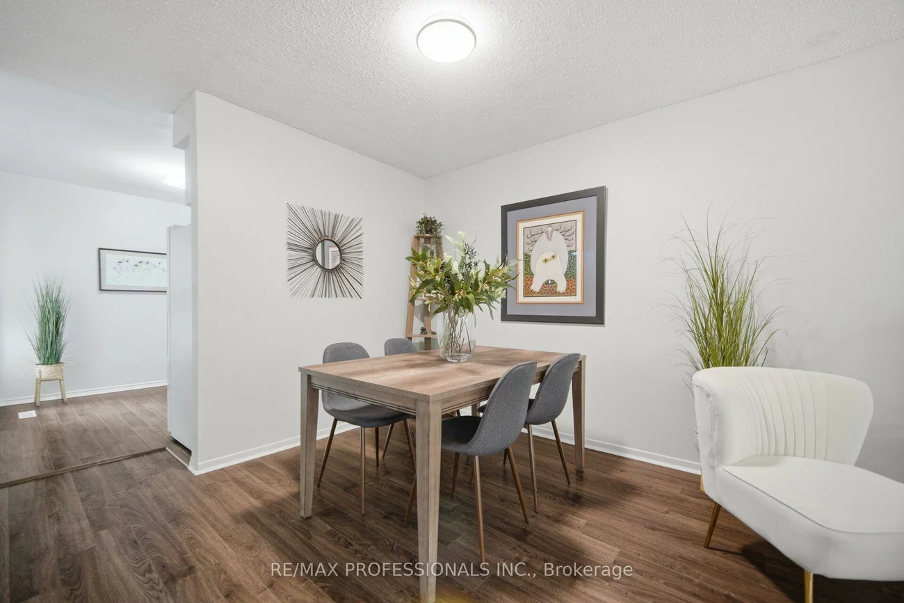 22, Pontiac, Heart Lake West, Brampton