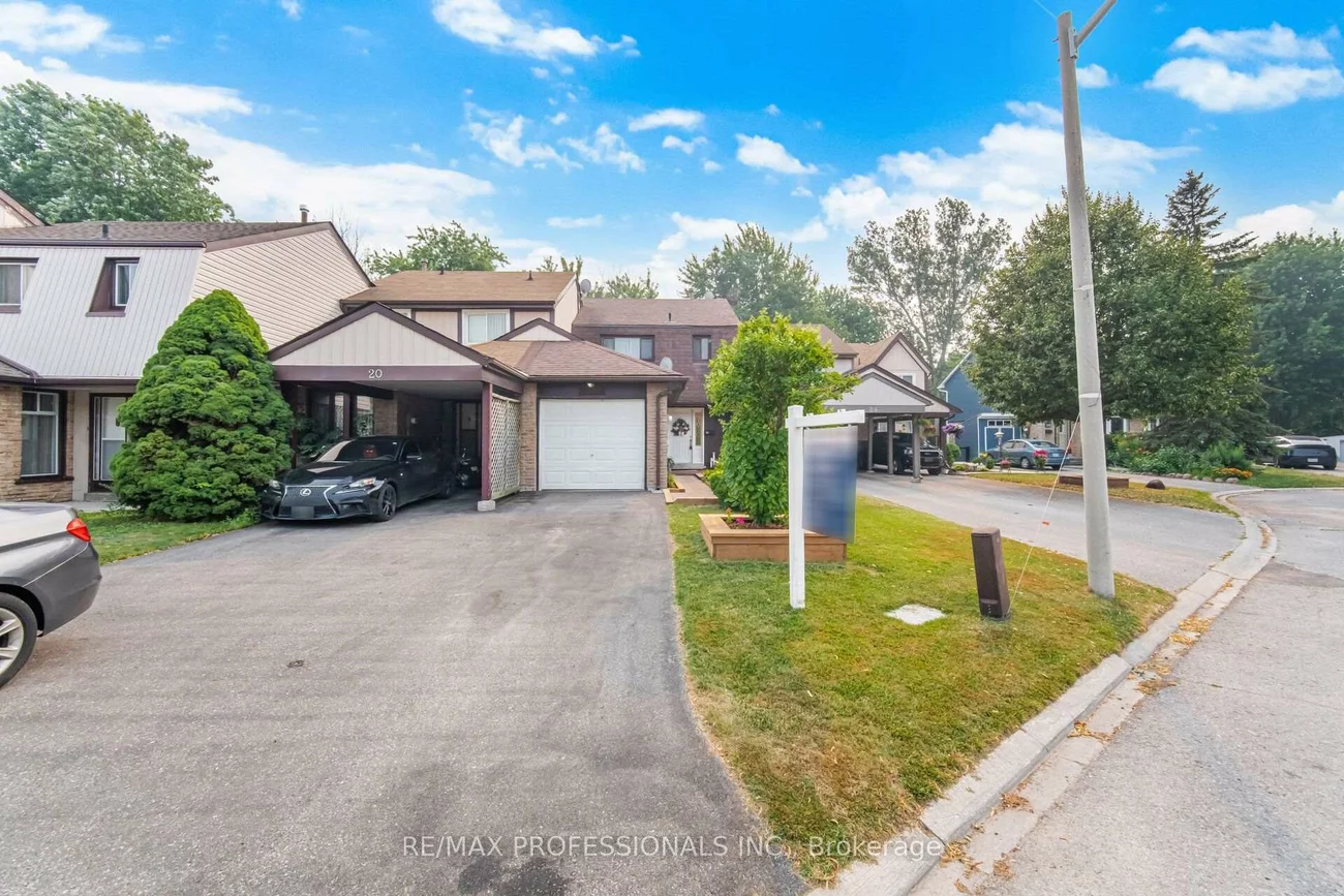22, Pontiac, Heart Lake West, Brampton