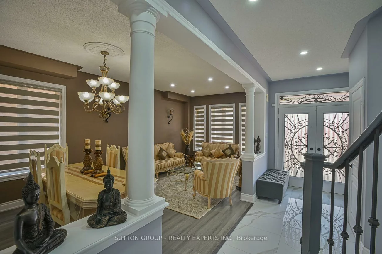 373, Sunny Meadow, Sandringham-Wellington, Brampton