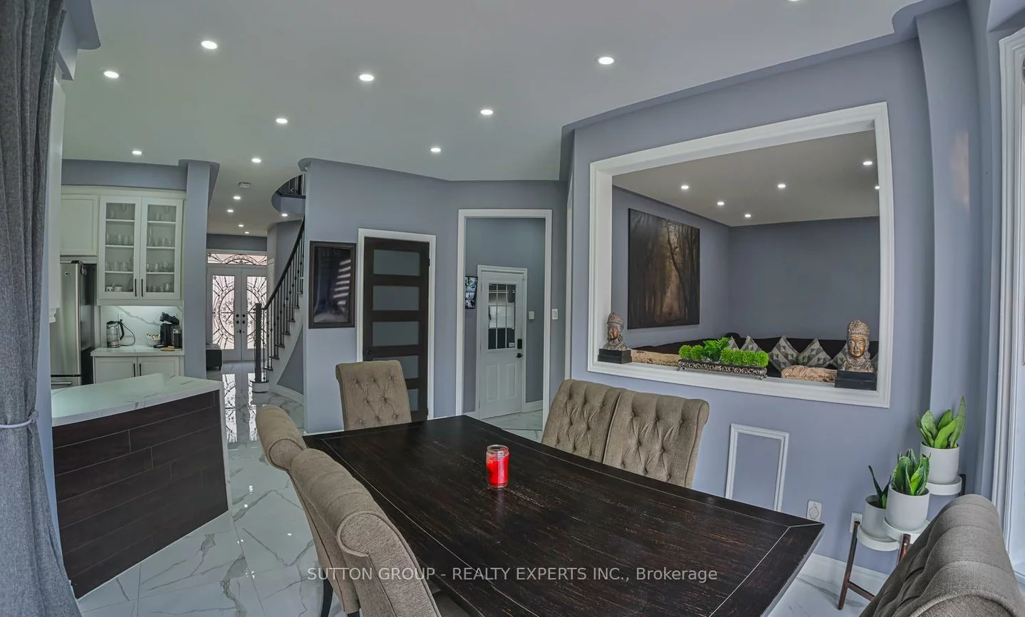 373, Sunny Meadow, Sandringham-Wellington, Brampton