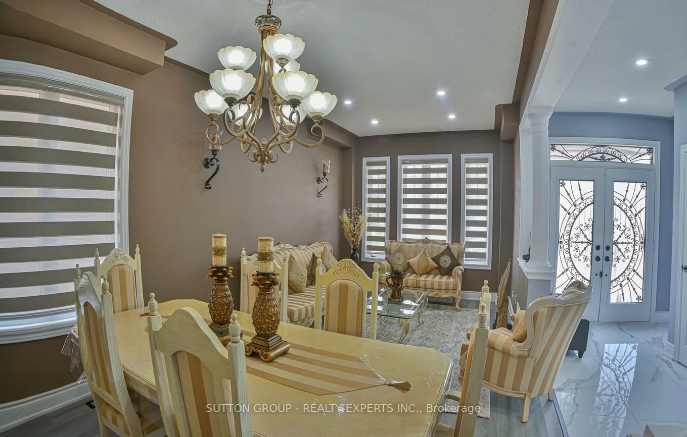 373, Sunny Meadow, Sandringham-Wellington, Brampton