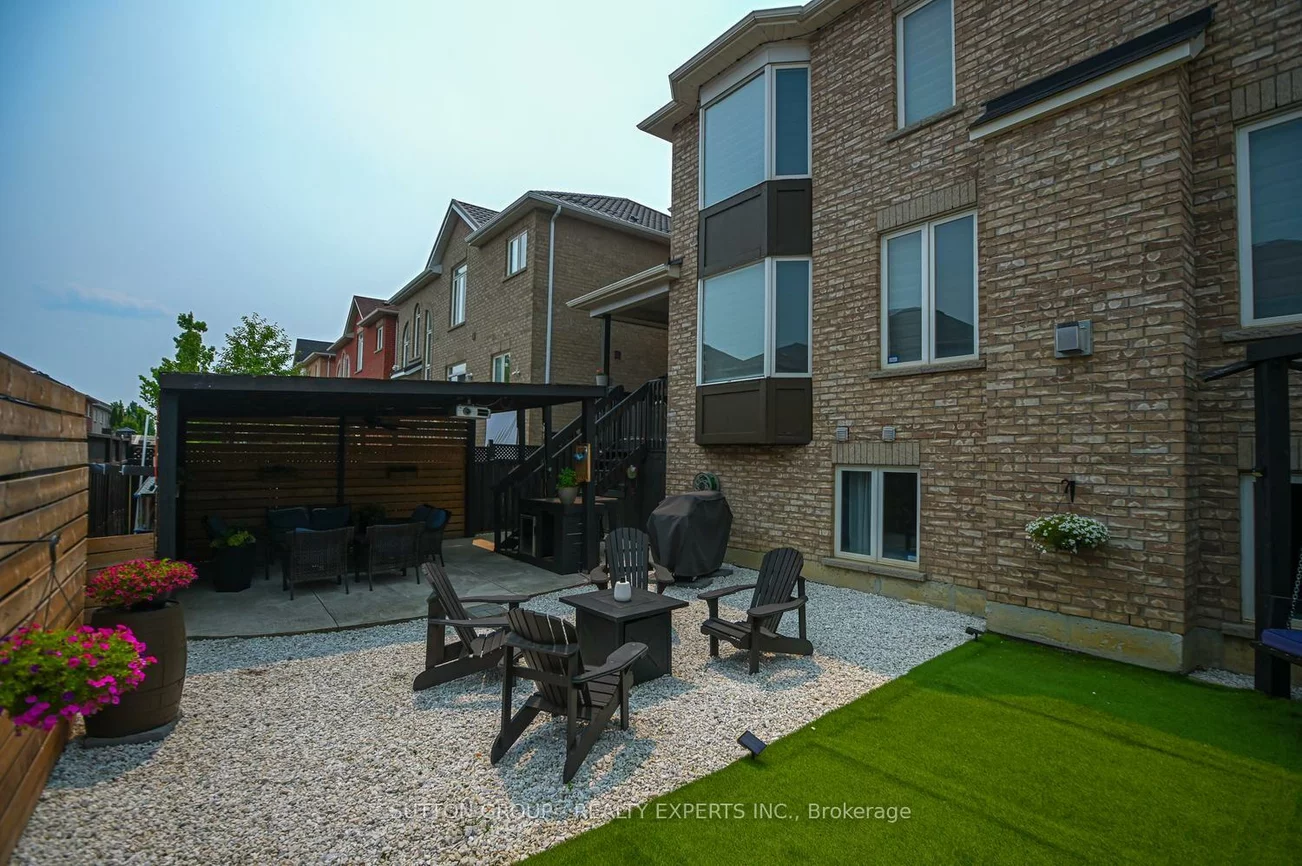373, Sunny Meadow, Sandringham-Wellington, Brampton