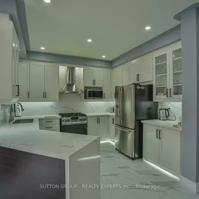 373, Sunny Meadow, Sandringham-Wellington, Brampton