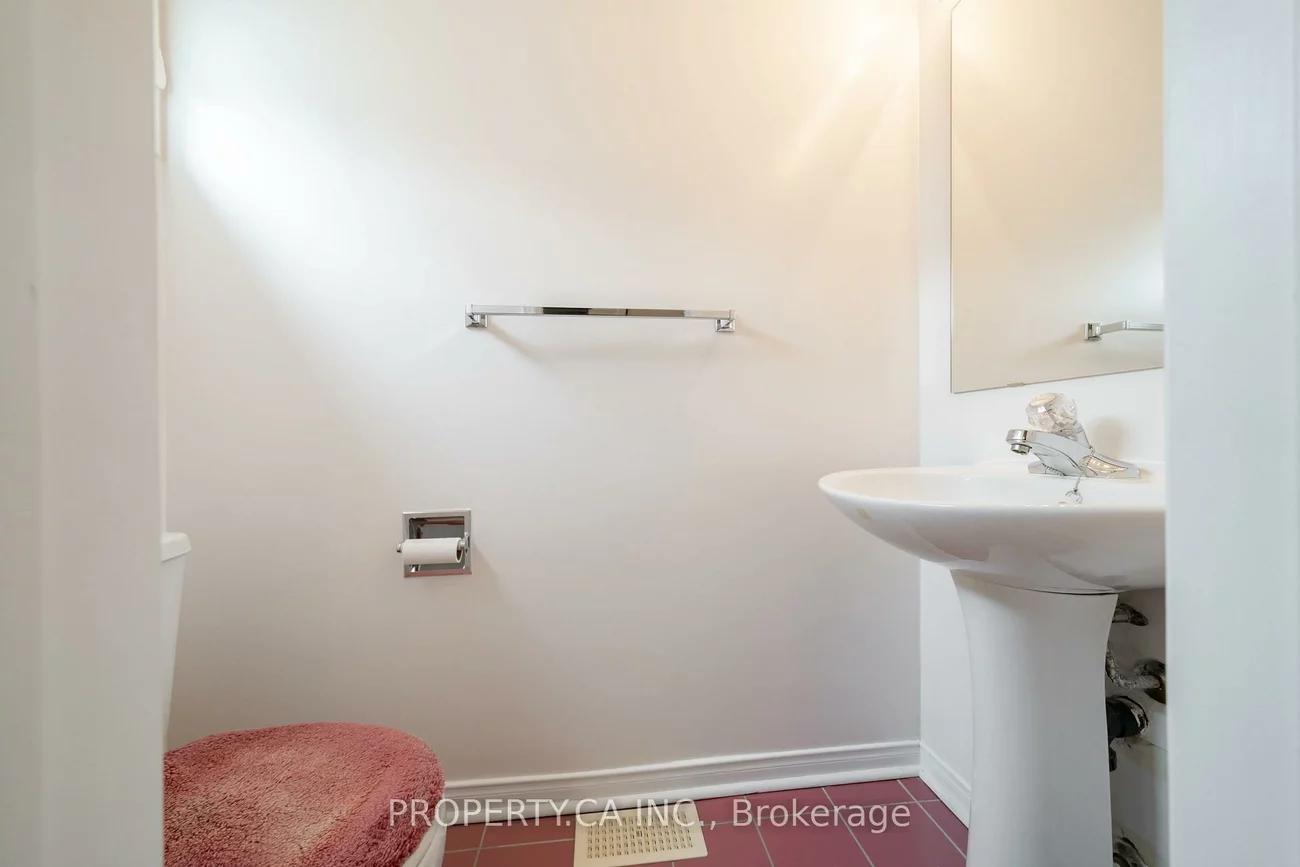 72, Desert Sand, Sandringham-Wellington, Brampton