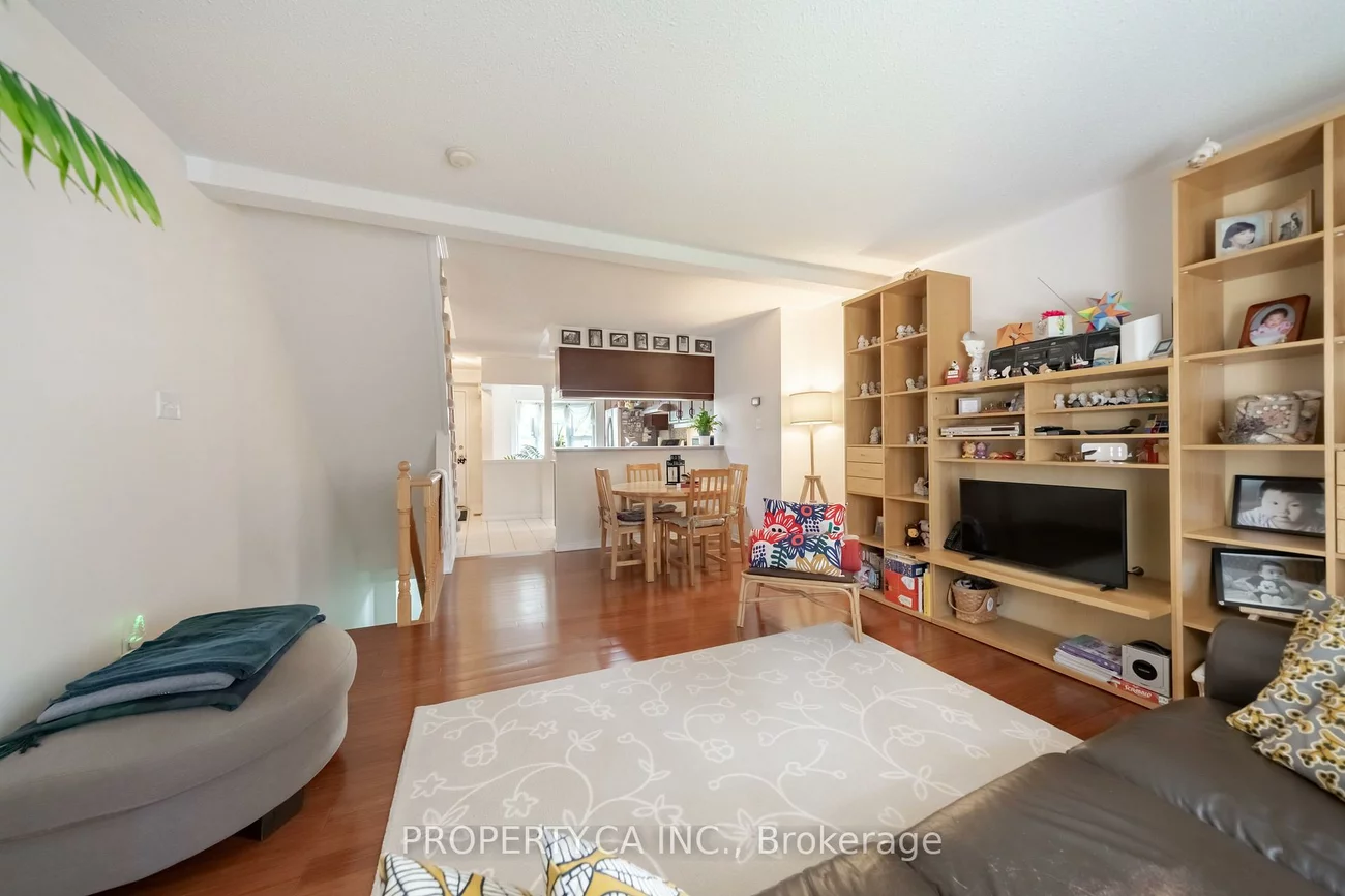72, Desert Sand, Sandringham-Wellington, Brampton