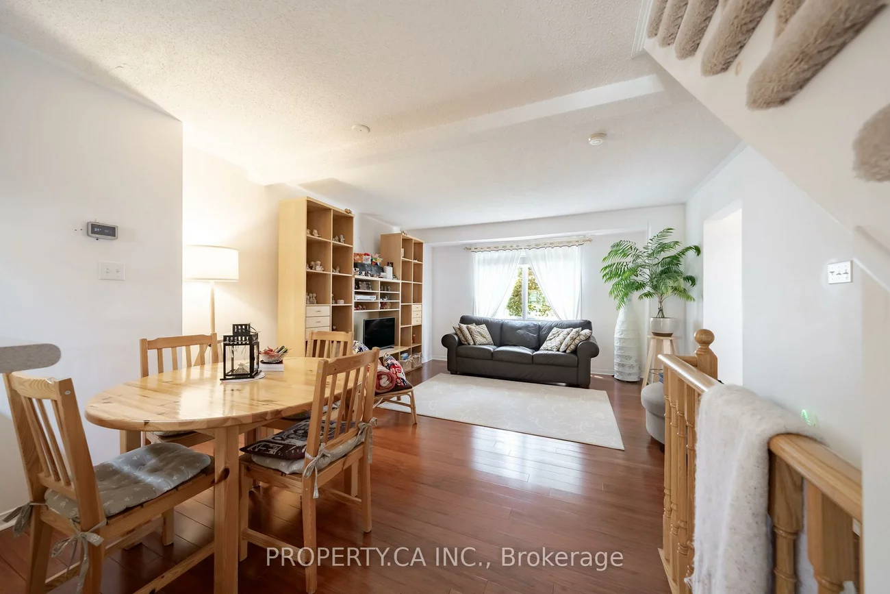 72, Desert Sand, Sandringham-Wellington, Brampton