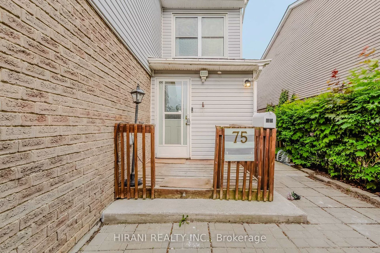 75, Royal Salisbury, Madoc, Brampton