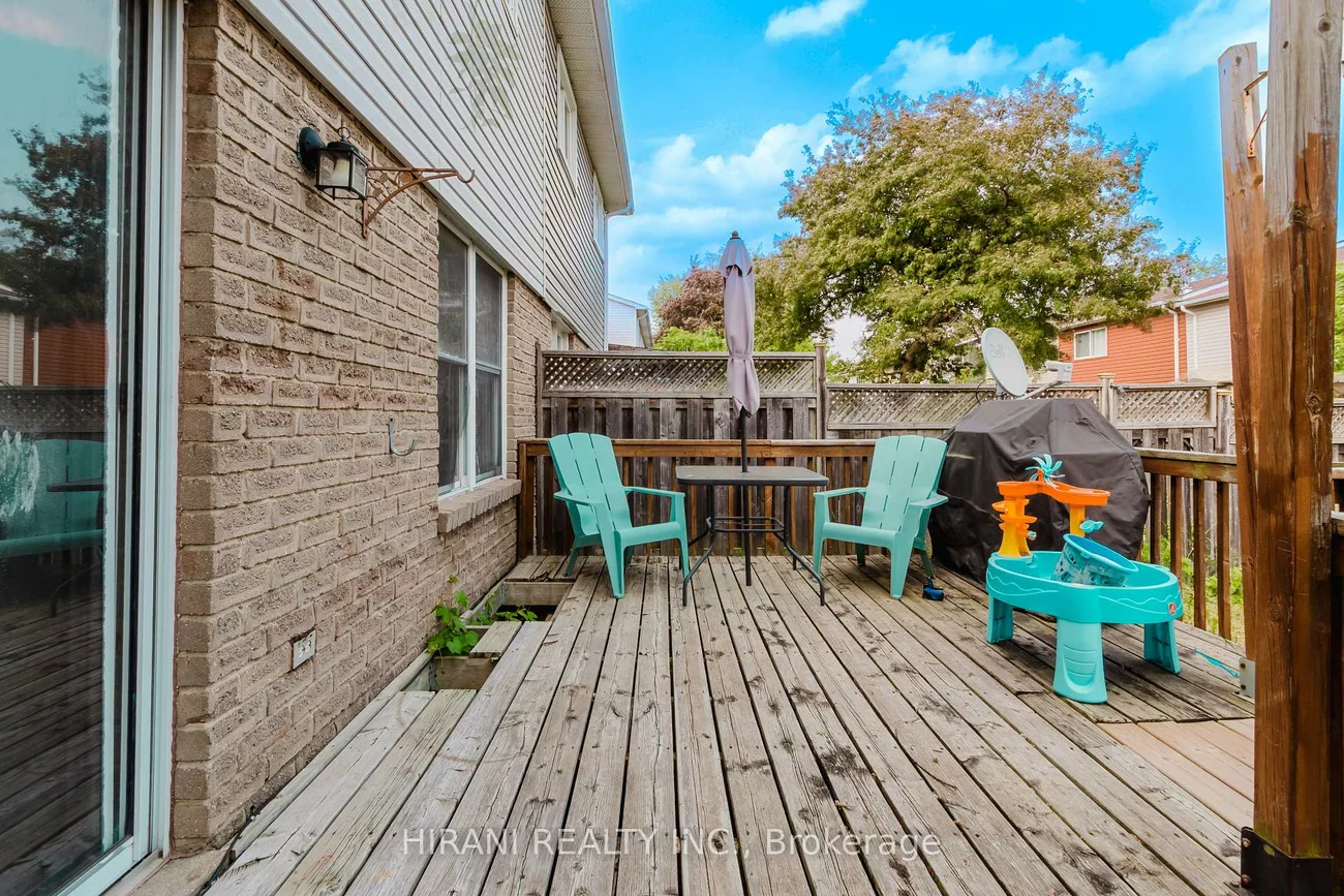 75, Royal Salisbury, Madoc, Brampton