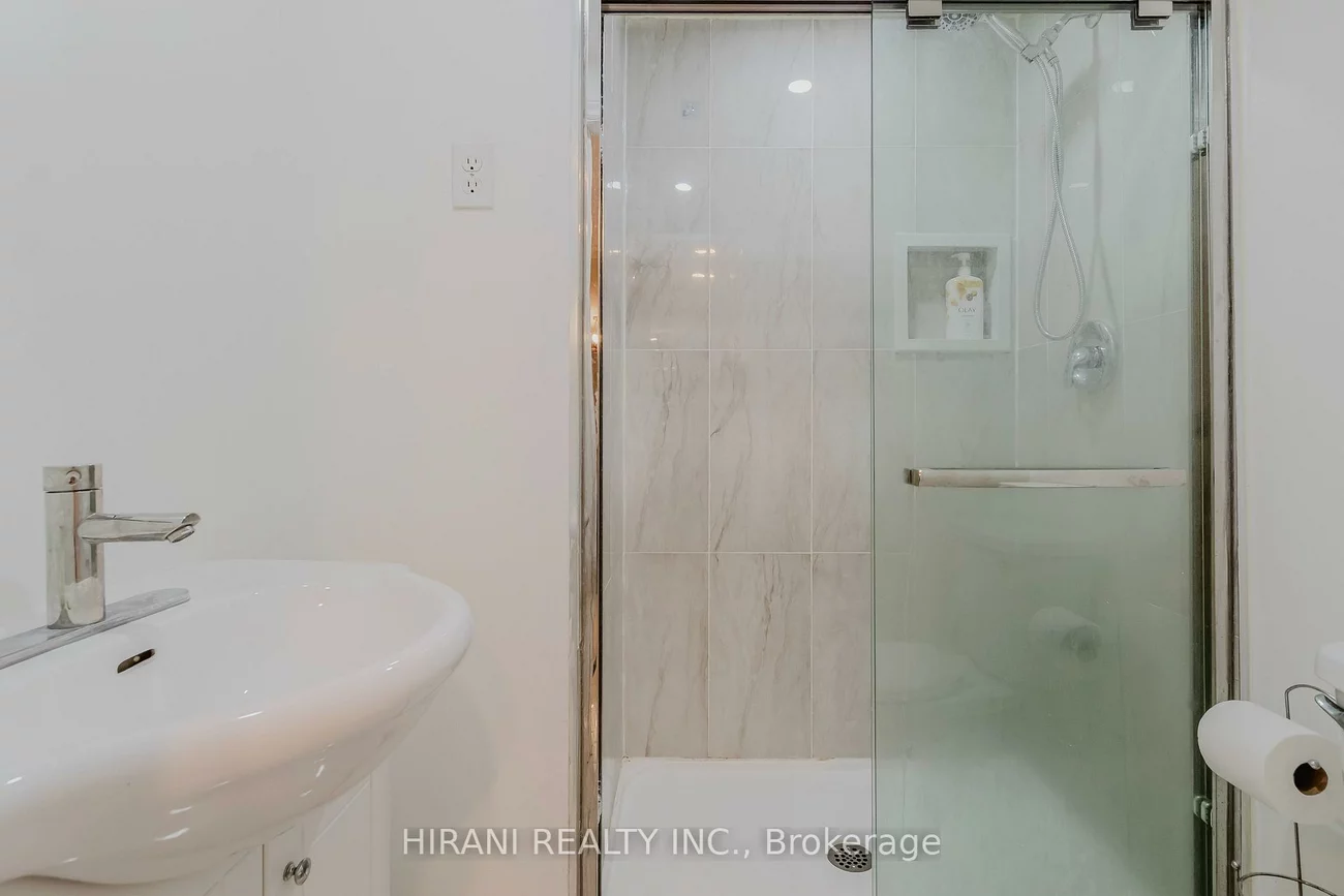 75, Royal Salisbury, Madoc, Brampton
