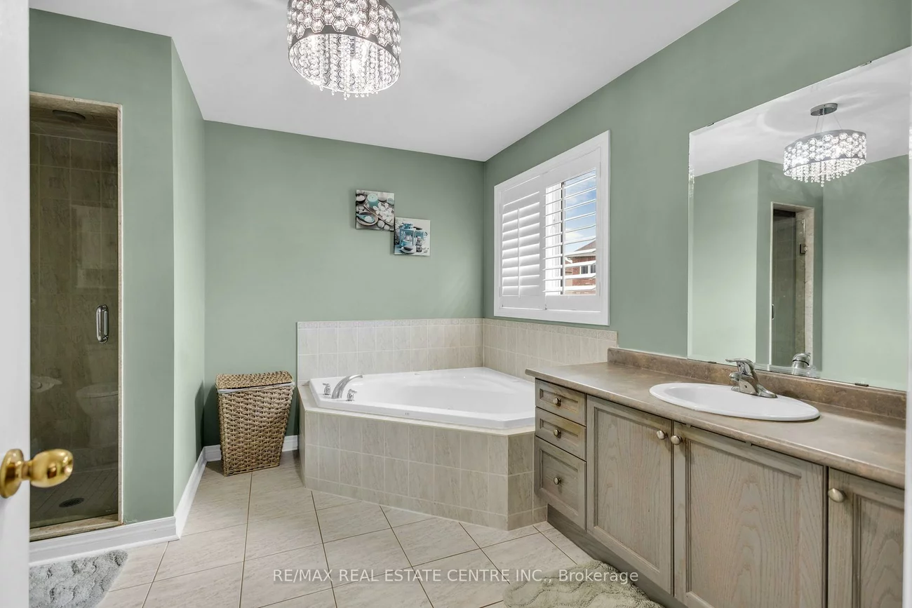 20, Sparhill, Sandringham-Wellington, Brampton