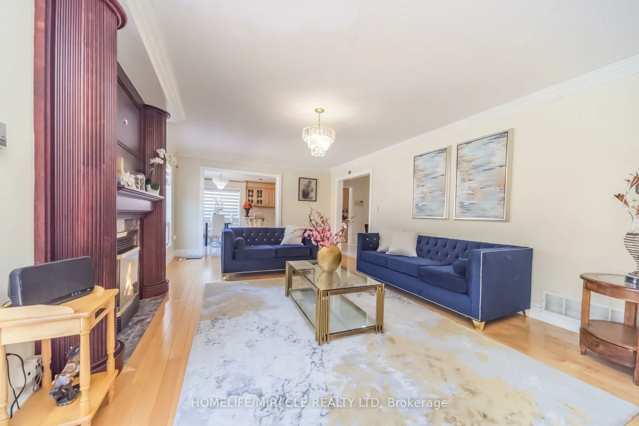 32, Gold Tree, Sandringham-Wellington, Brampton
