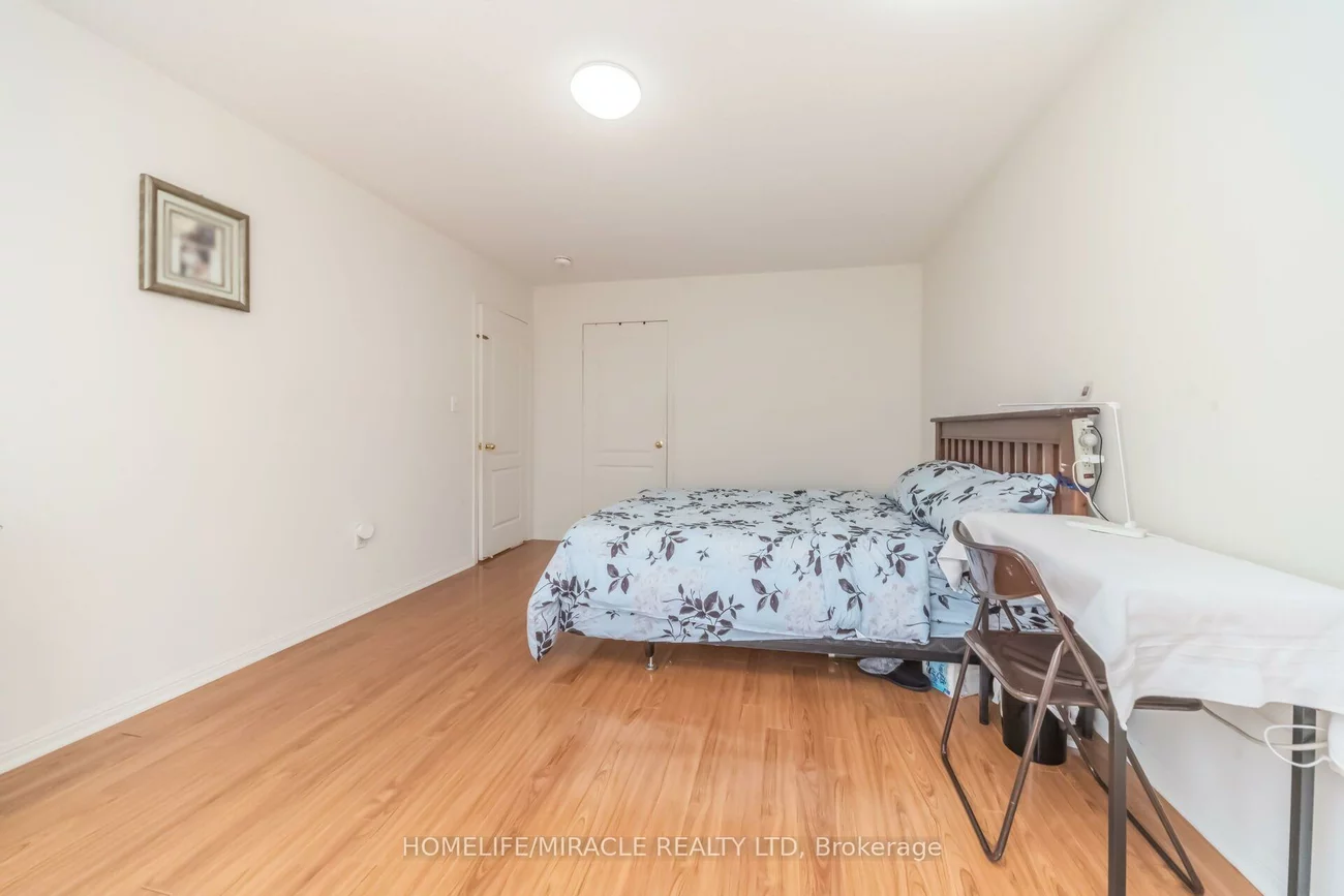 32, Gold Tree, Sandringham-Wellington, Brampton