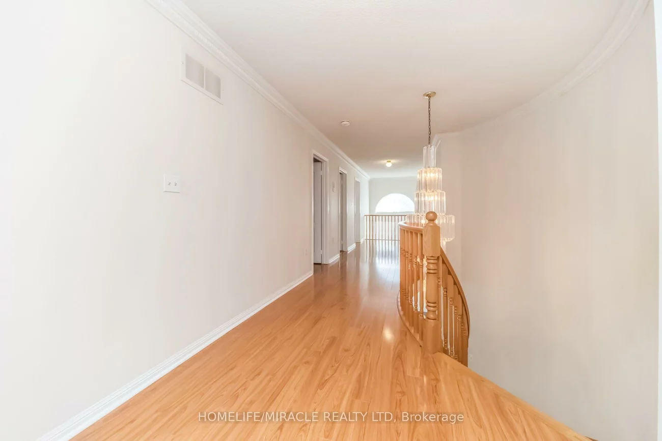 32, Gold Tree, Sandringham-Wellington, Brampton