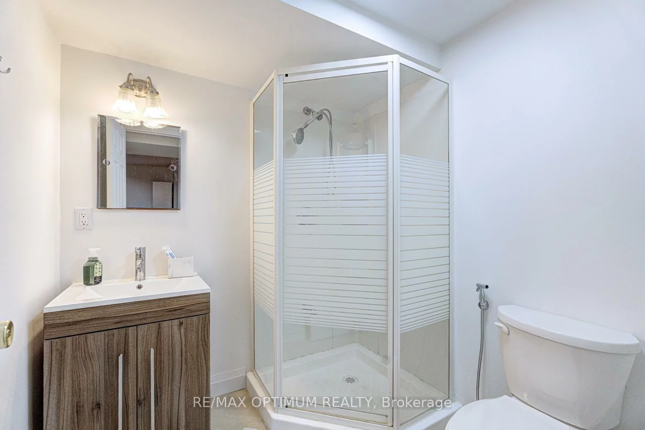 28, Stalbridge, Fletcher's Creek South, Brampton