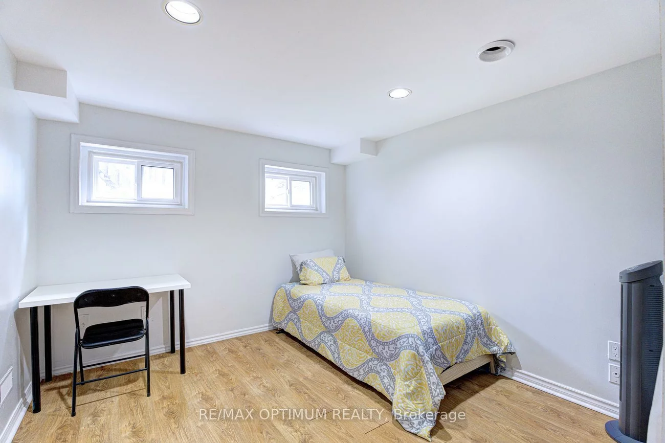 28, Stalbridge, Fletcher's Creek South, Brampton