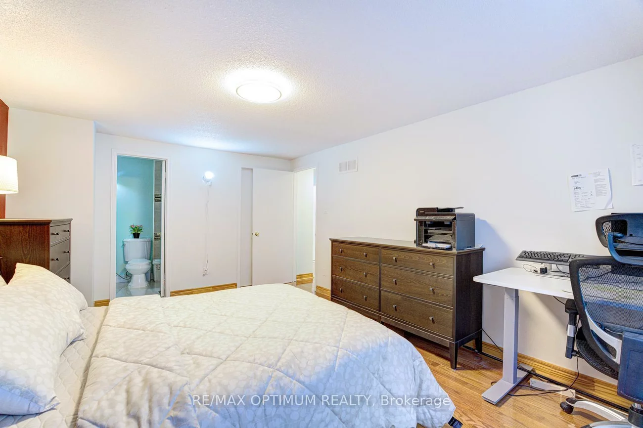 28, Stalbridge, Fletcher's Creek South, Brampton
