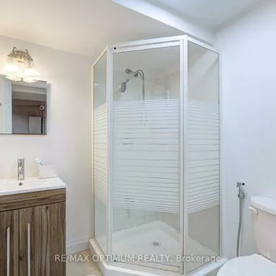 28, Stalbridge, Fletcher's Creek South, Brampton