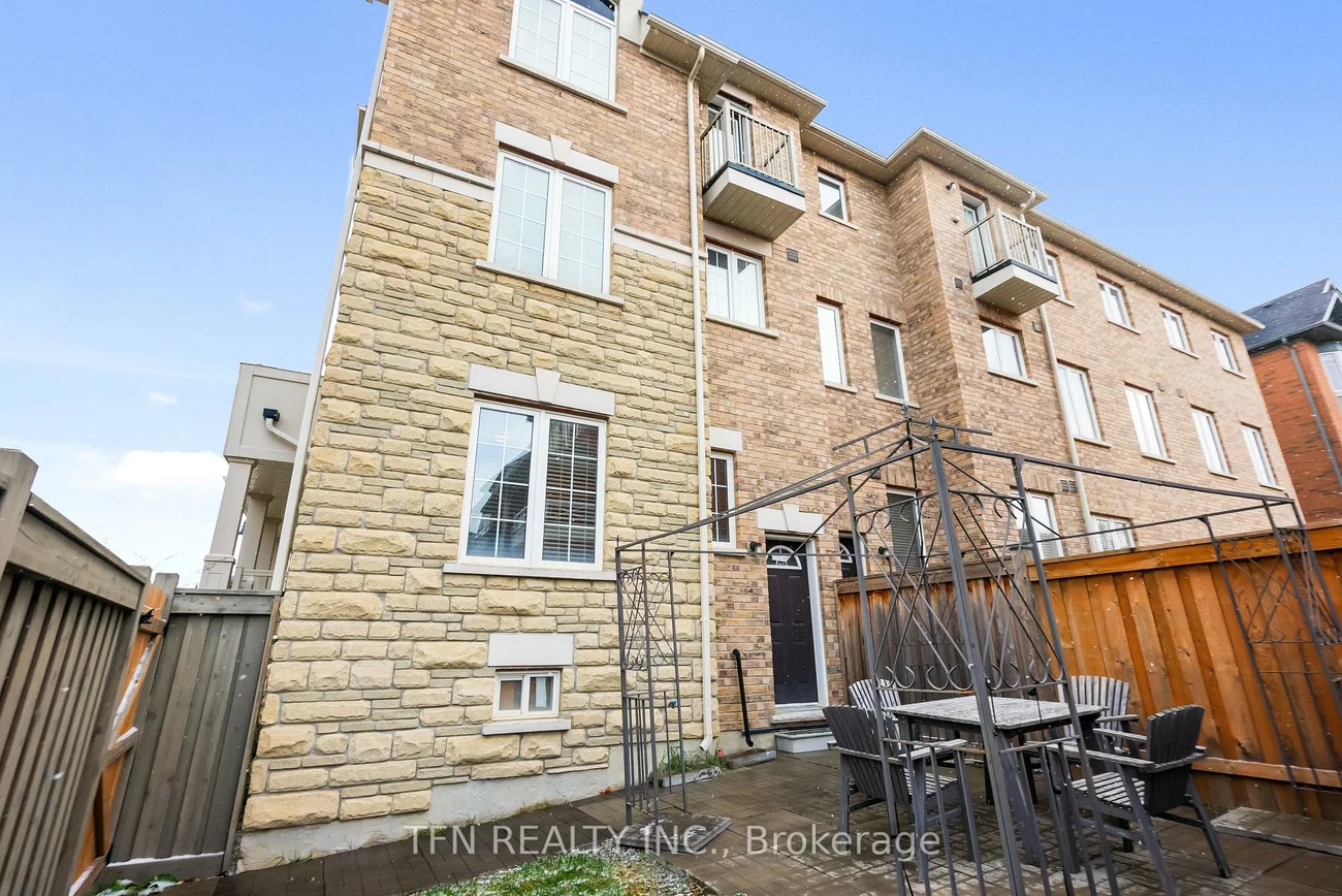 2, Shiff, Heart Lake, Brampton