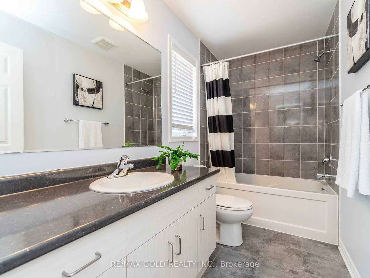 102, Leadenhall, Northwest Brampton, Brampton