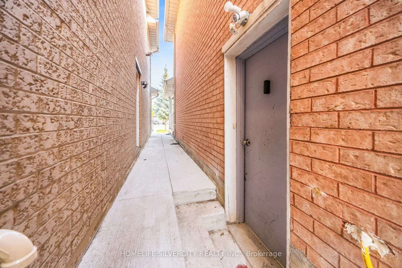 14, Sahara, Sandringham-Wellington, Brampton
