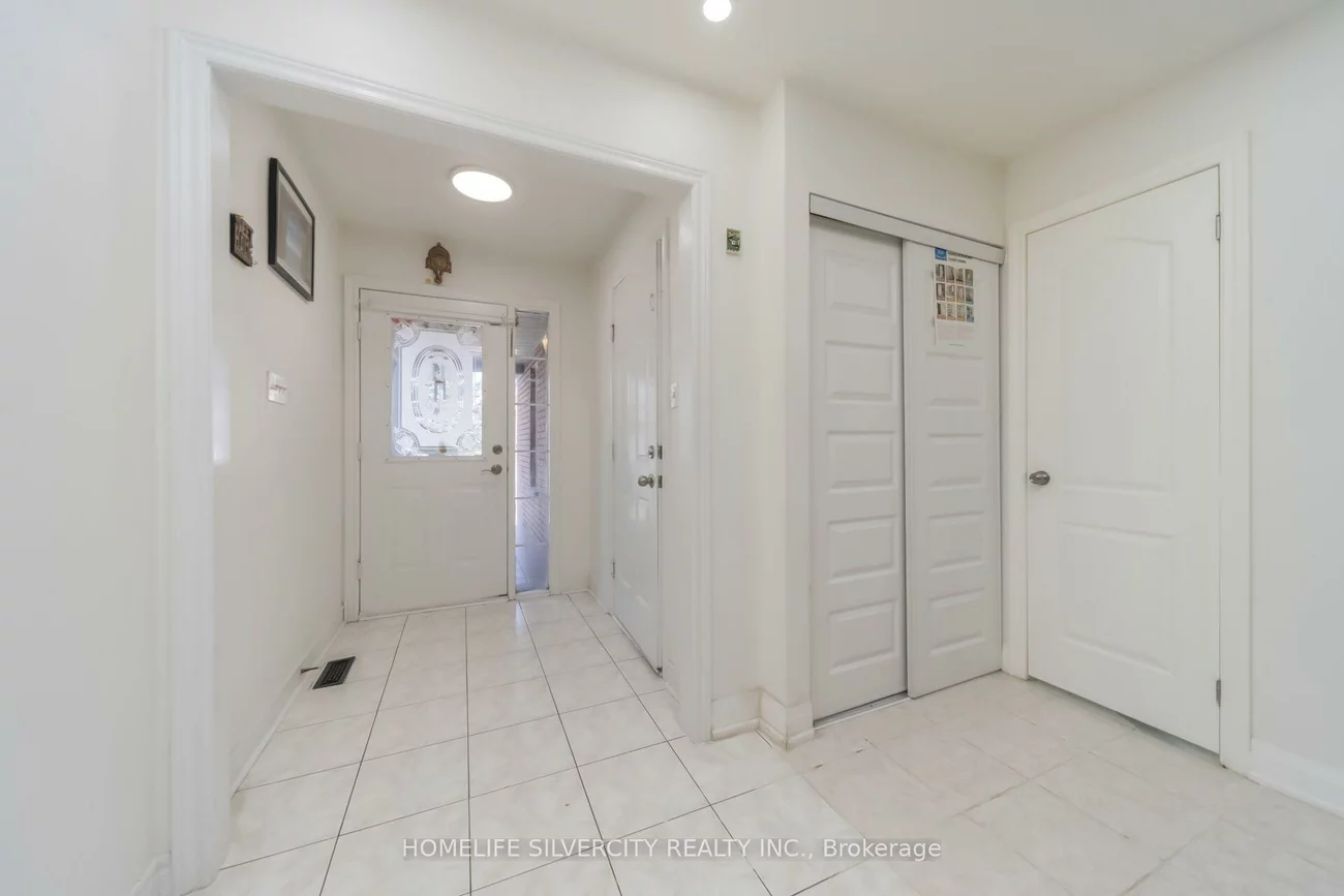 14, Sahara, Sandringham-Wellington, Brampton
