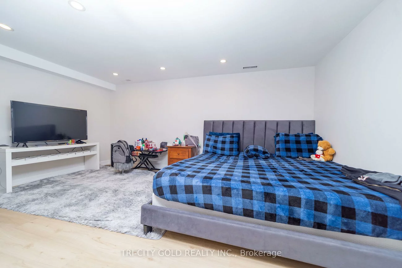 3, Holmstead, Central Park, Brampton
