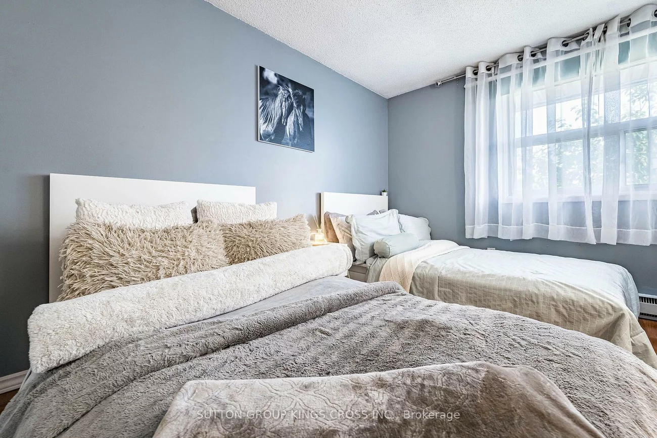 2, Hemlark, Central Park, Brampton