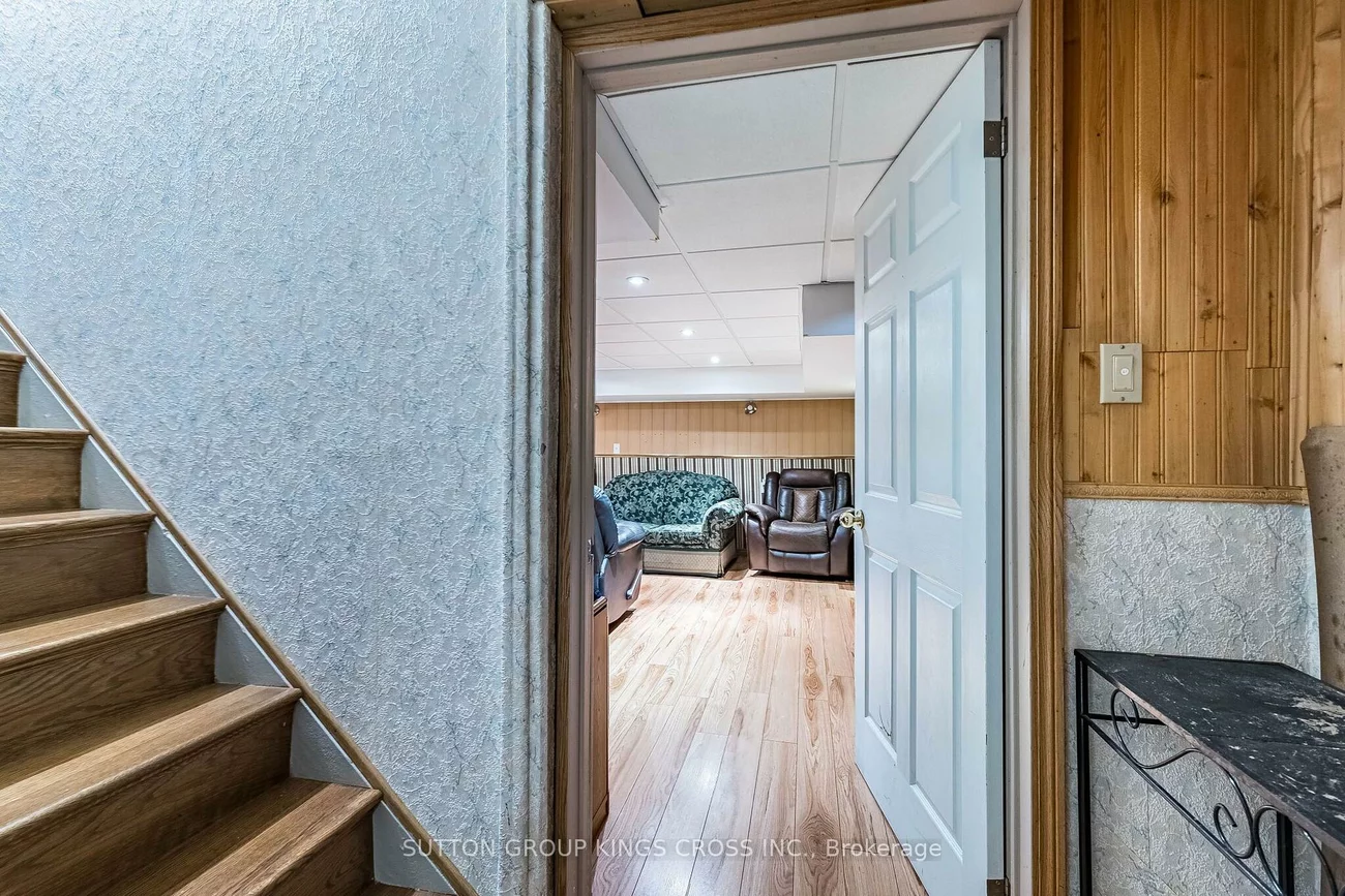 2, Hemlark, Central Park, Brampton