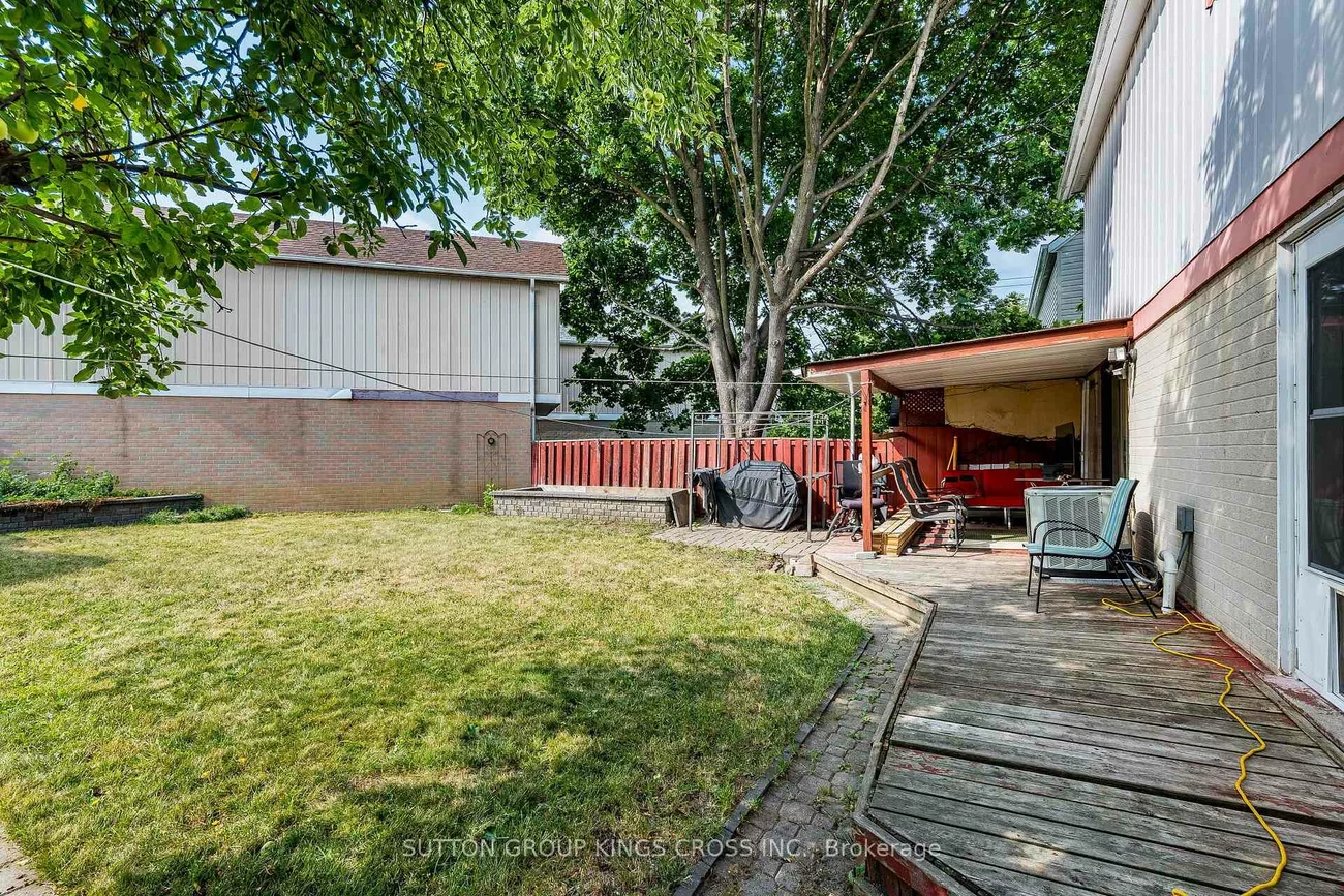 2, Hemlark, Central Park, Brampton
