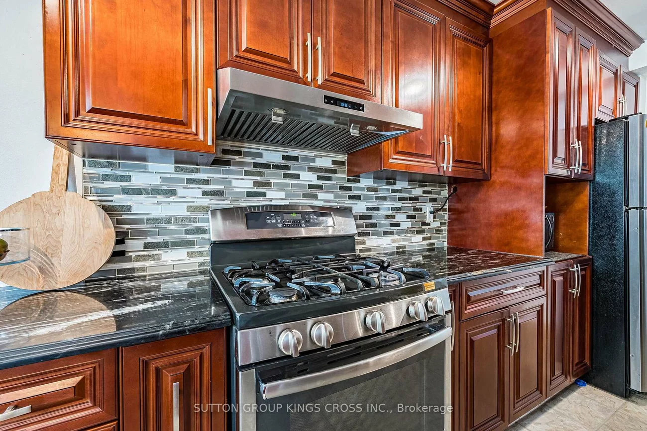 2, Hemlark, Central Park, Brampton