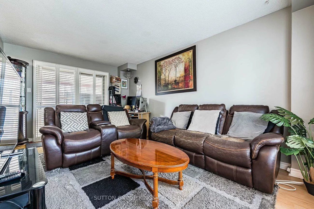 2, Hemlark, Central Park, Brampton