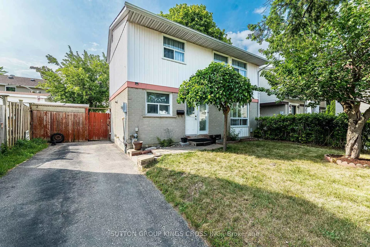 2, Hemlark, Central Park, Brampton