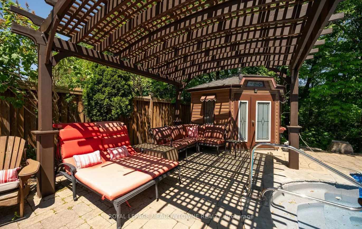 5, McNutt, Bram West, Brampton