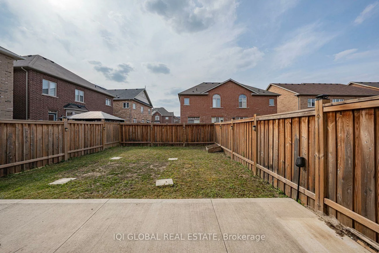 16, Zenida, Northwest Brampton, Brampton
