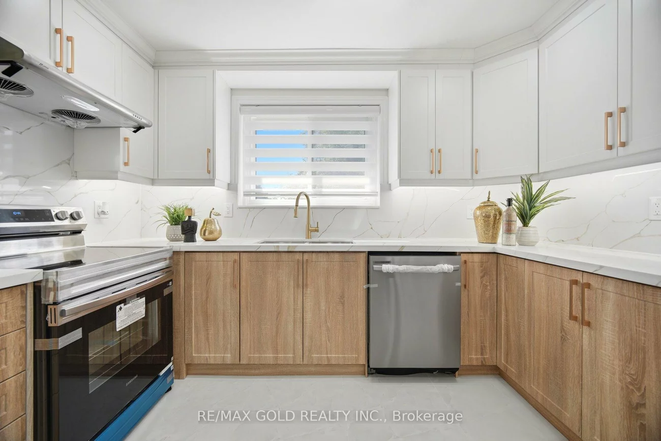 8, Athlone, Avondale, Brampton