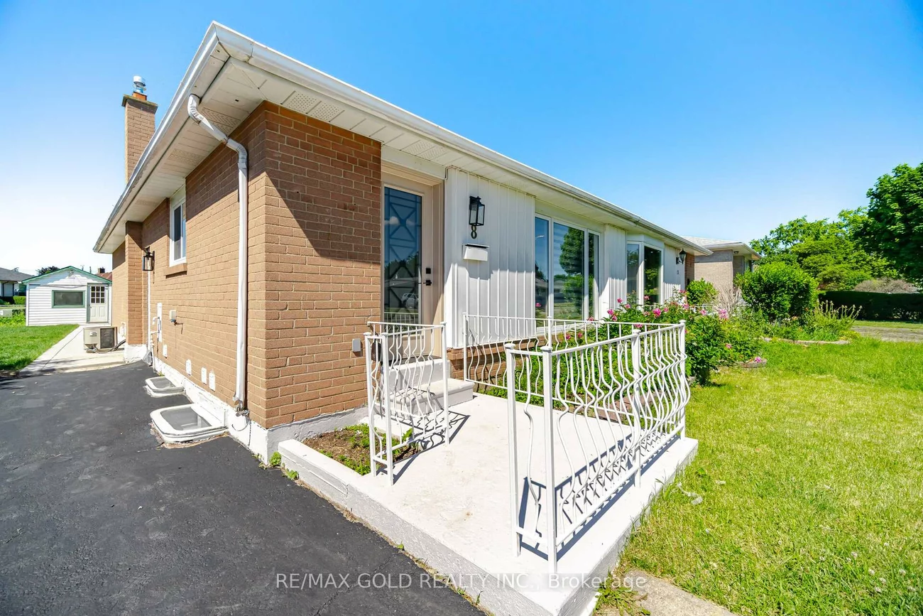 8, Athlone, Avondale, Brampton